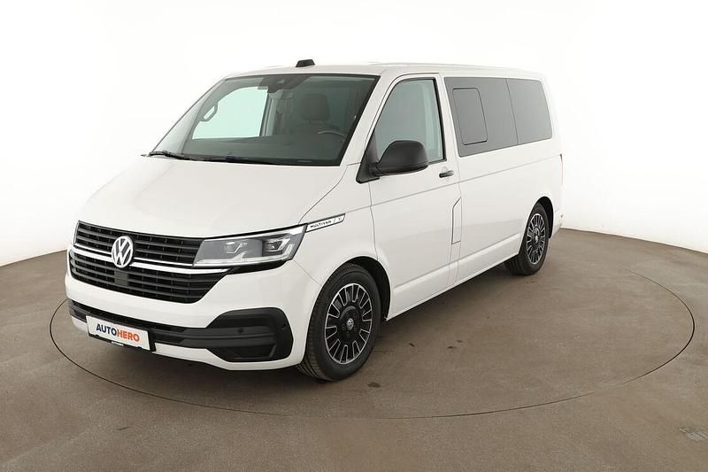 Second-hand VW Multivan Trendline 150 CP (110 kW) 2020 Alb Monovolum