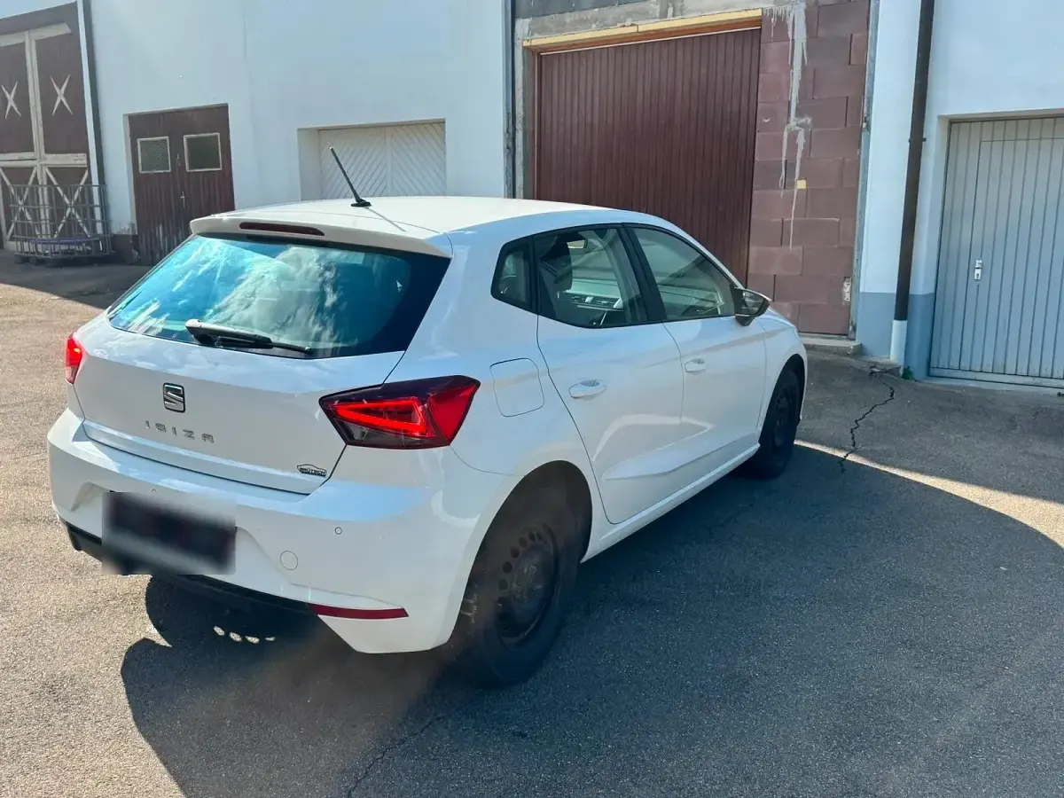 Gebraucht Seat Ibiza 80 PS (58 kW) 2019 Weiß Kleinwagen