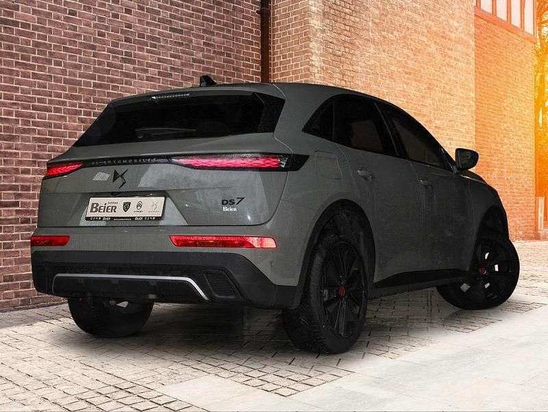 Gebraucht DS Automobiles DS7 Crossback Performance 131 PS (96 kW) 2023 Grau SUV