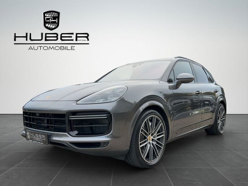 Grau Gebraucht 2020 Porsche Cayenne Turbo SUV | 76.980 € (Superpreis) - Bild 1/4