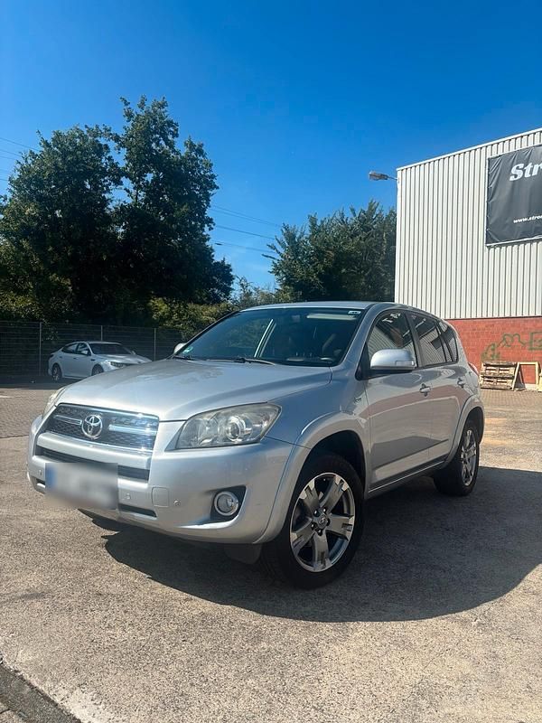 Silber Gebraucht 2009 Toyota RAV4 SUV | 7.999 € (Fairer Preis) - Bild 1/4
