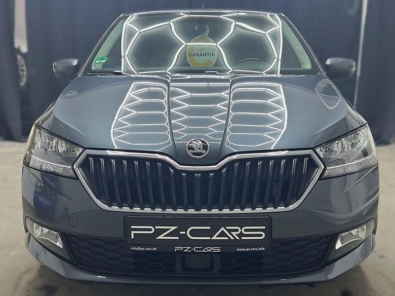 Gebraucht Skoda Fabia 75 PS (55 kW) 2019 Grau Limousine