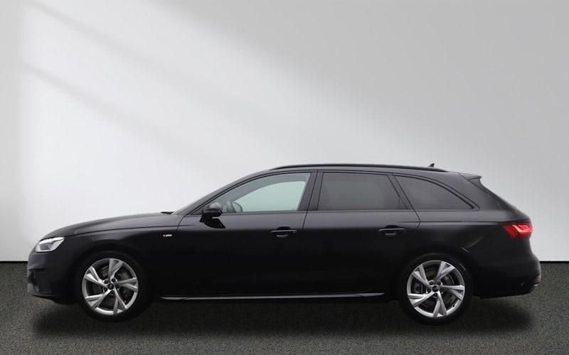 Gebraucht Audi A4 S-Line 265 PS (194 kW) 2022 Mythosschwarz metallic Kombi