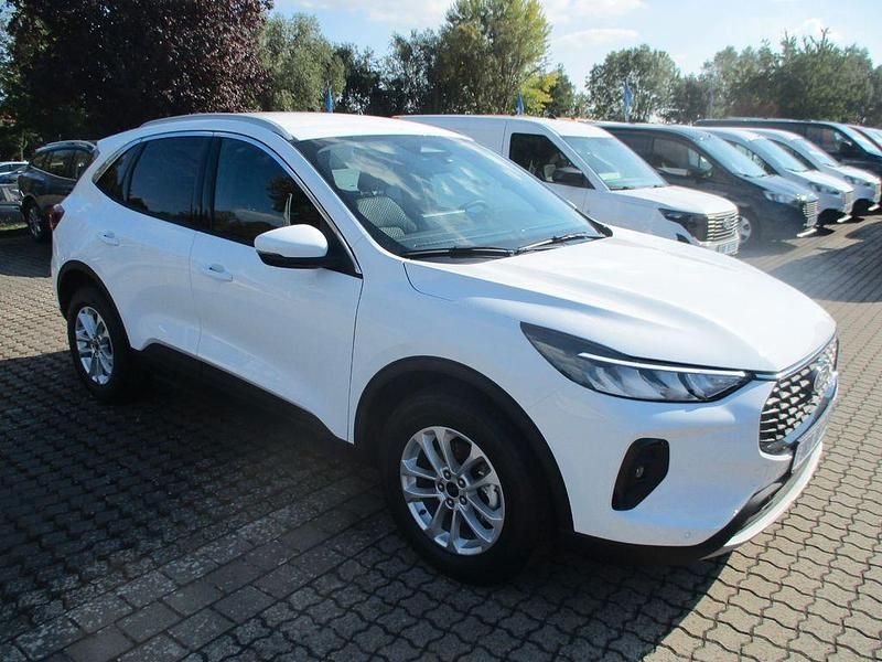 Weiß Neu 2025 Ford Kuga Titanium SUV | 36.990 € (Teuer) - Bild 1/4