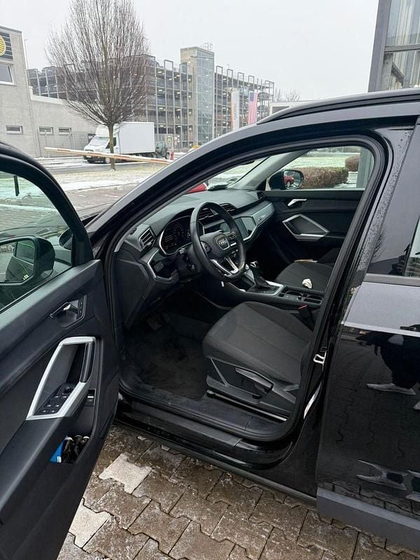 Gebraucht Audi Q3 Comfort 245 PS (180 kW) 2022 Schwarz SUV