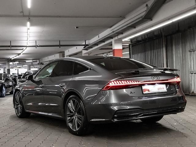 Gebraucht Audi A7 Sportback Ambiente 265 PS (194 kW) 2023 Daytonagrau perleffekt Kleinwagen