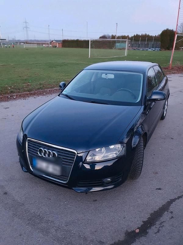 Blau Gebraucht 2009 Audi A3 Coupé | 2.650 € (Fairer Preis) - Bild 1/4