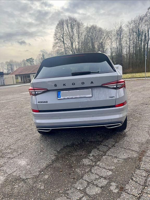 Gebraucht Skoda Kodiaq SportLine 190 PS (139 kW) 2022 Grau SUV