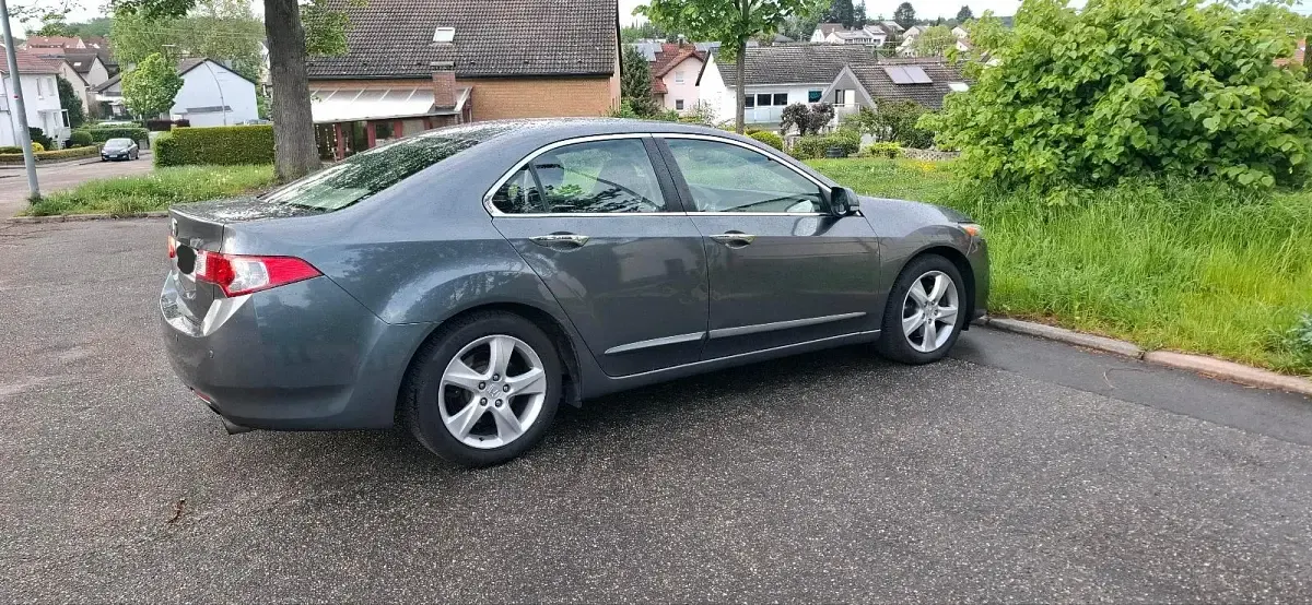 Gebraucht Honda Accord 201 PS (147 kW) 2008 Grau Limousine