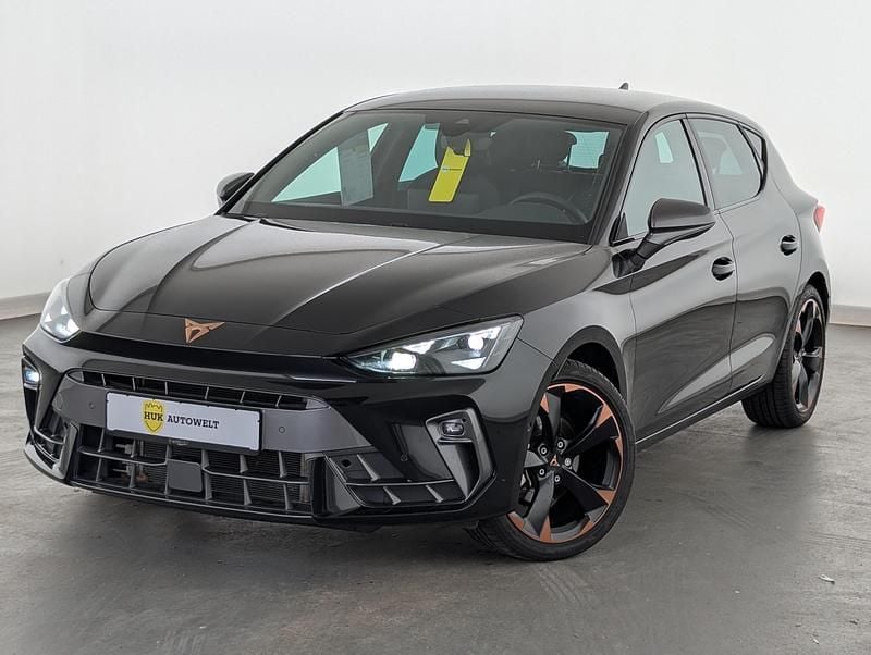 Usata Cupra Leon 150 CV (110 kW) 2025 Berlina