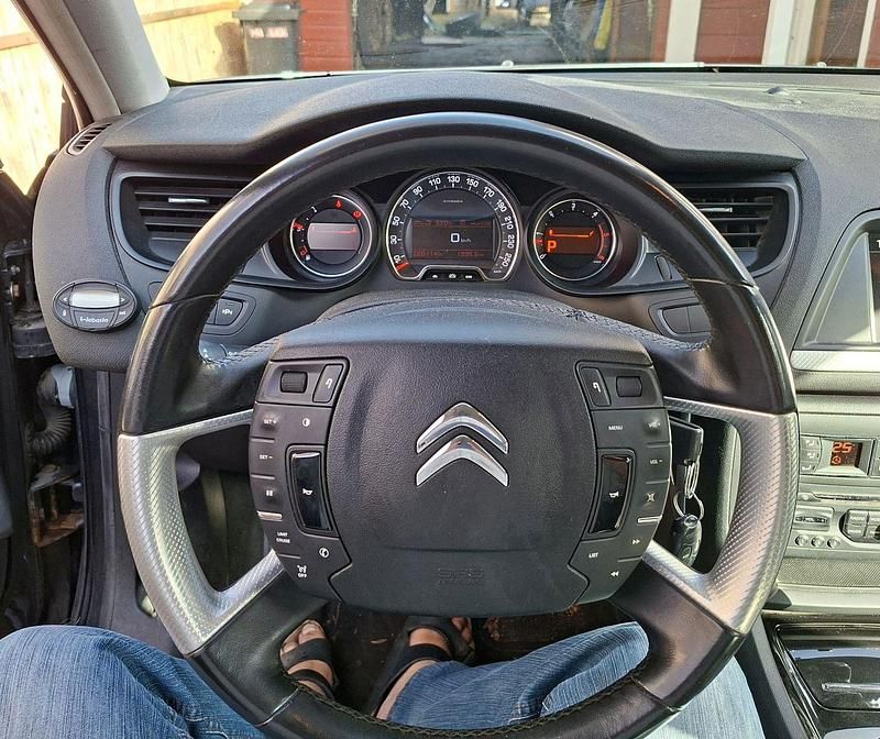 Gebraucht Citroën C5 Exclusive 241 PS (177 kW) 2013 Grau Limousine