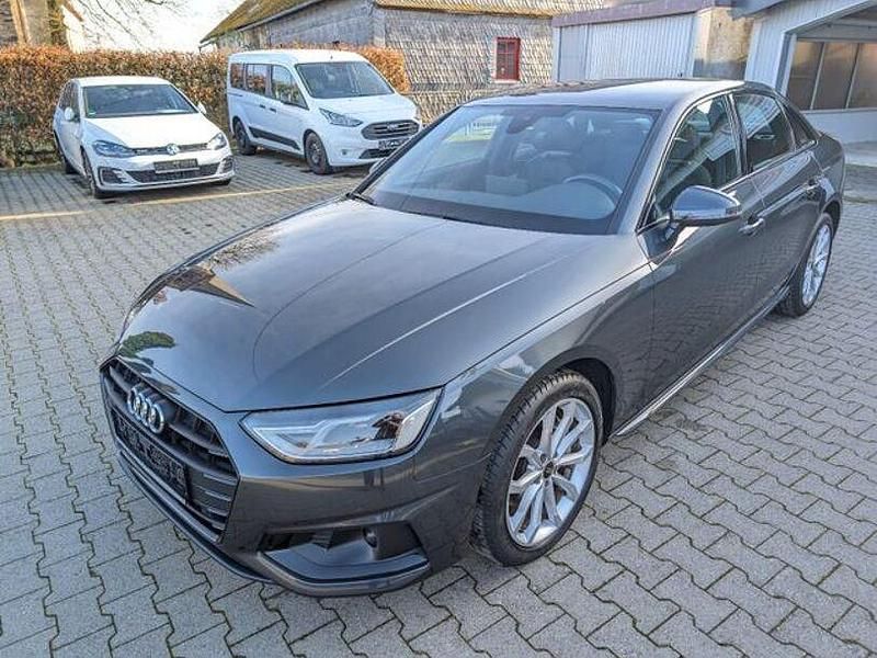 Grau Gebraucht 2022 Audi A4 Advanced Limousine | 26.900 € (Guter Preis) - Bild 1/4