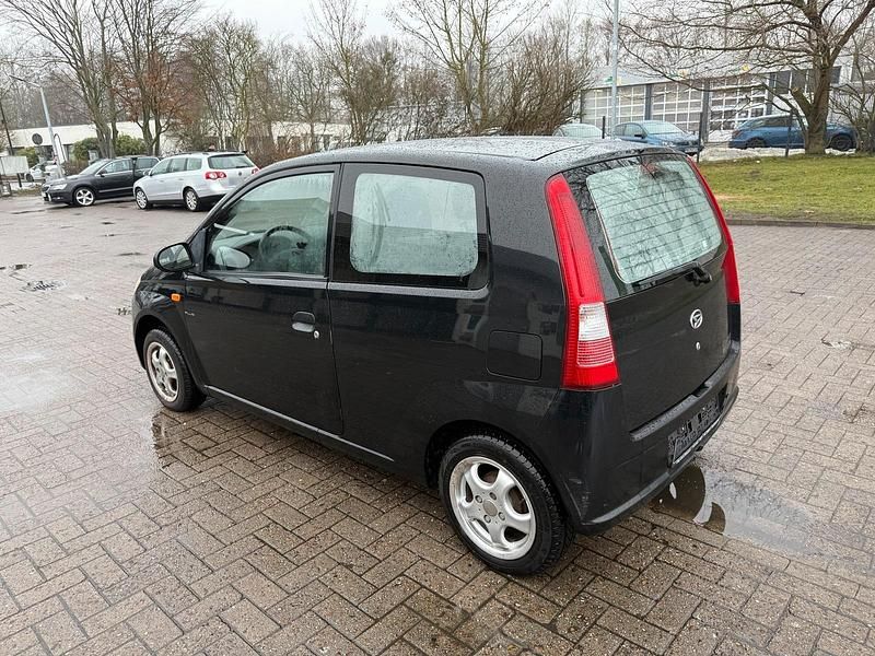 Gebraucht Daihatsu Cuore 58 PS (42 kW) 2008 Kleinwagen