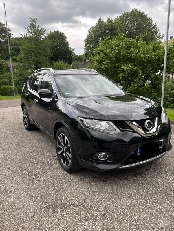 Schwarz Gebraucht 2017 Nissan X-Trail SUV | 15.999 € (Superpreis) - Bild 1/4