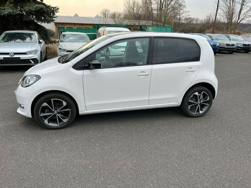 Gebraucht Skoda Citigo-e IV Style 61 kW (83 PS) 2020 Weiß Kleinwagen
