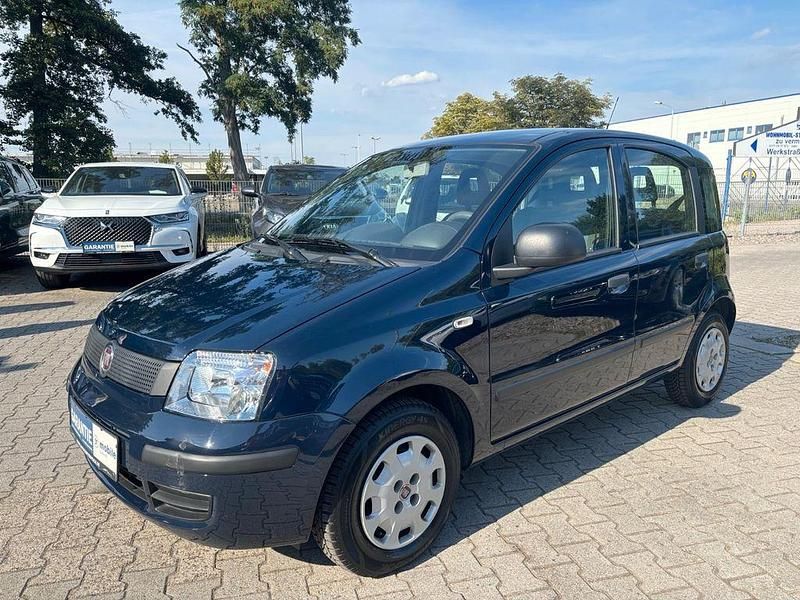 Blau Gebraucht 2012 Fiat Panda Kleinwagen | 4.490 € (Fairer Preis) - Bild 1/4