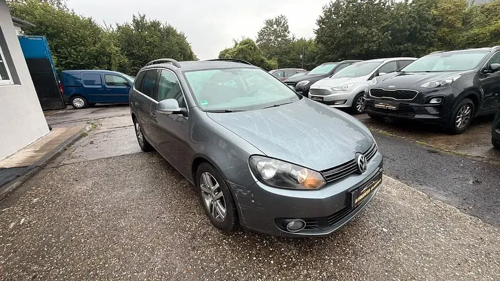 Gebraucht VW Golf VI Comfortline 122 PS (89 kW) 2010 Grau Kombi