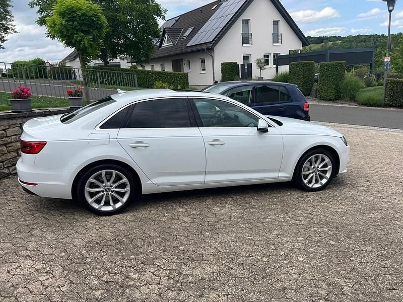 Gebraucht Audi A4 286 PS (210 kW) 2016 Weiß Limousine