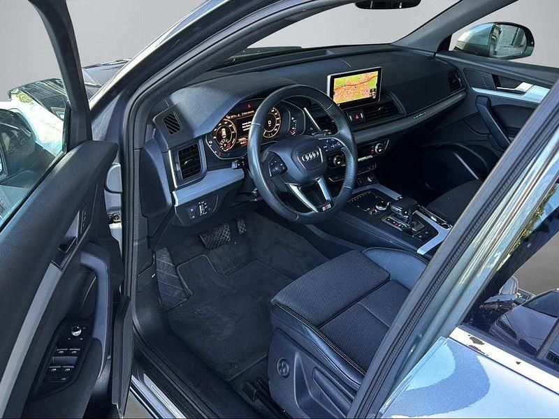 Gebraucht Audi Q5 Sport 252 PS (185 kW) 2020 Grau SUV
