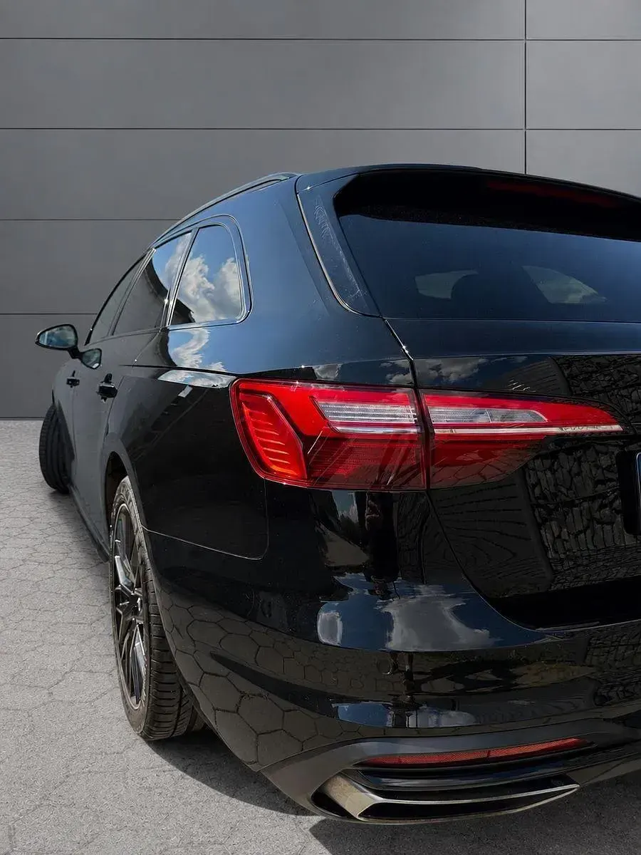 Gebraucht Audi A4 Advanced Plus 163 PS (119 kW) 2020 Schwarz Kombi