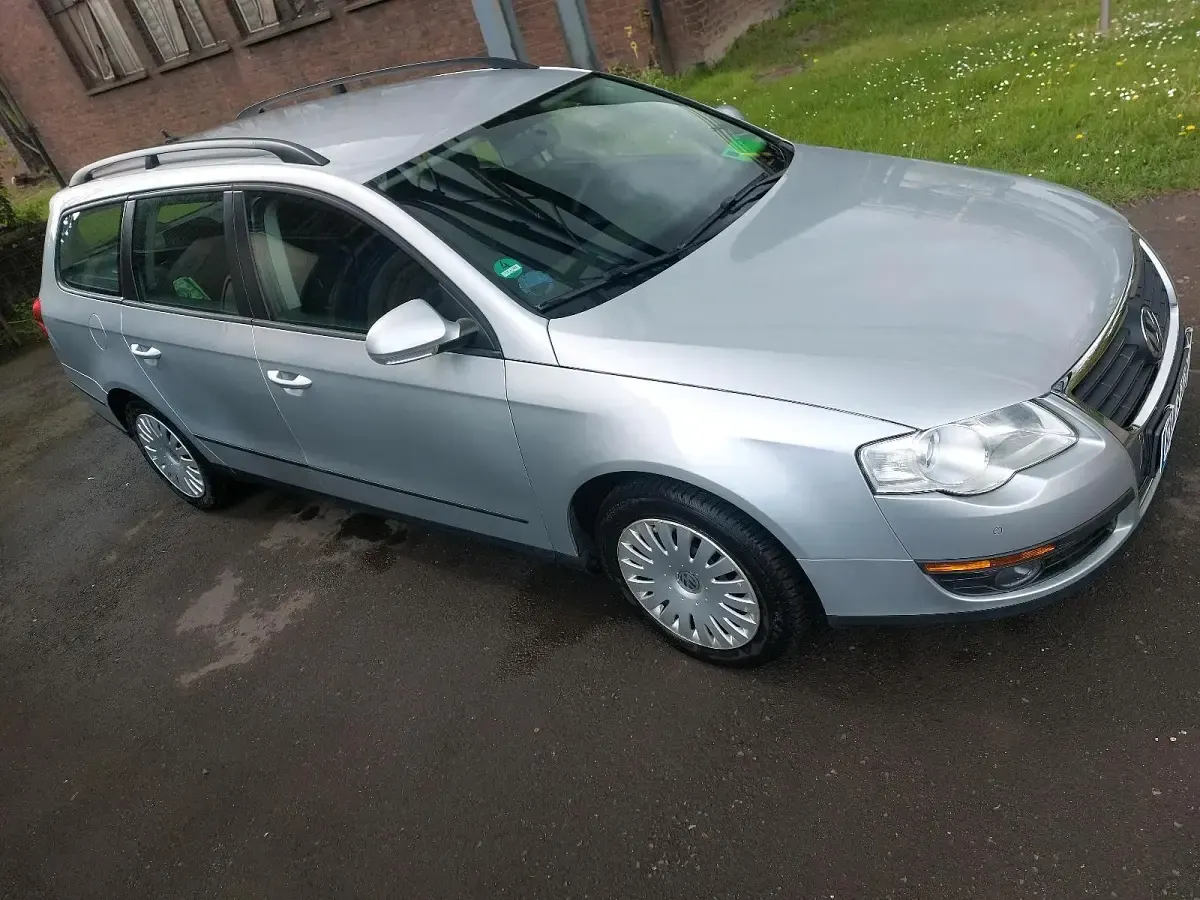 Gebraucht VW Golf V 140 PS (102 kW) 2009 Silber Kombi