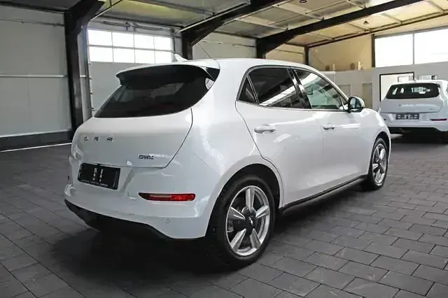 Usata Ora 03 125 kW (171 CV) 2023 Bianco Utilitaria