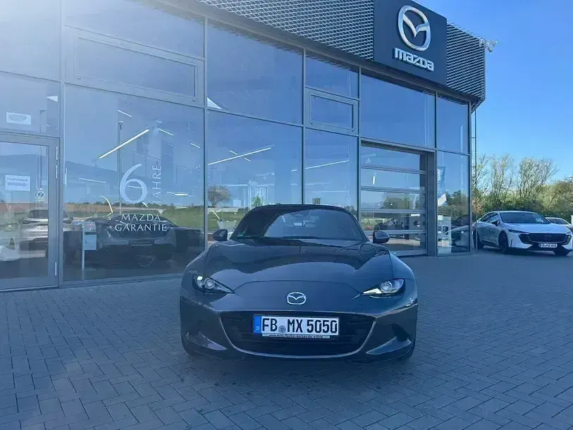 Gebraucht Mazda MX5 Exclusive-Line 132 PS (97 kW) 2025 Machine gray Cabrio