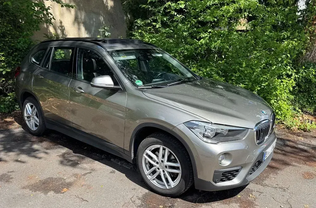 Gebraucht BMW X1 Performance 140 PS (102 kW) 2019 Grau SUV