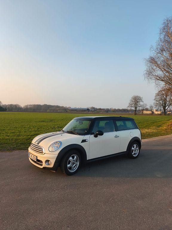 Beige Gebraucht 2007 Mini Cooper D Clubman Kombi | 2.900 € (Etwas zu teuer) - Bild 1/4
