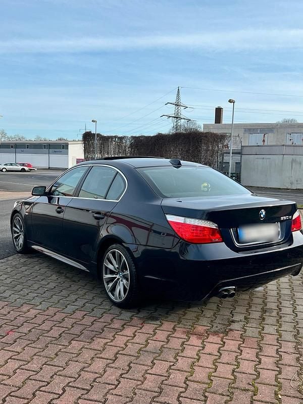 Gebraucht BMW 530 Performance 235 PS (172 kW) 2008 Blau Limousine