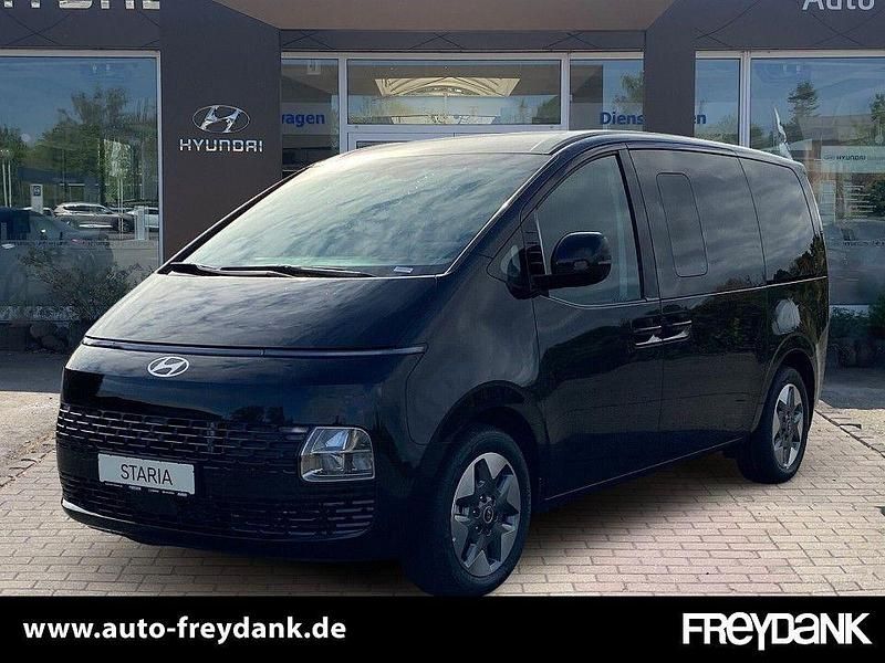 Abyss black Neu 2025 Hyundai Staria Van / Kleinbus | 50.999 € - Bild 1/4