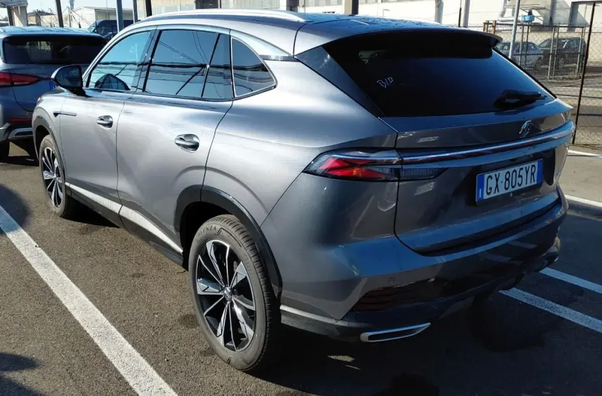 Gebraucht MG HS Comfort 170 PS (125 kW) 2025 Grau (hampstead grey) SUV