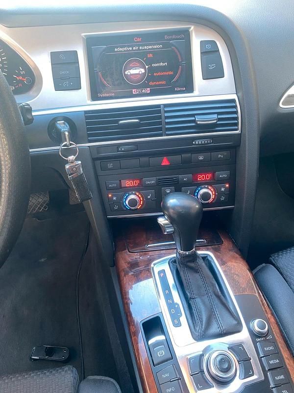 Gebraucht Audi A6 140 PS (102 kW) 2009 Grau Limousine