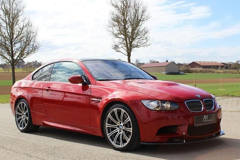 Melbournerot metallic Gebraucht 2008 BMW M3 Shadowline Coupé | 60.950 € (Teuer) - Bild 1/4