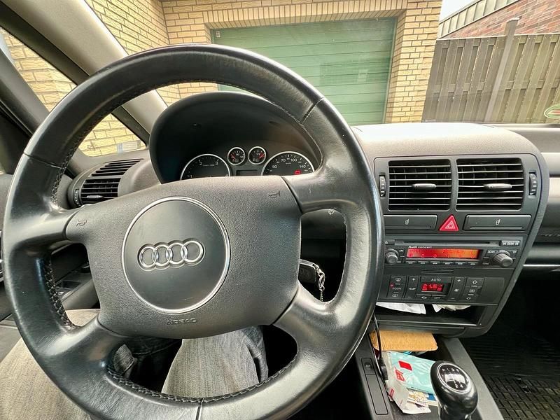 Gebraucht Audi A2 75 PS (55 kW) 2006 Silber Kleinwagen