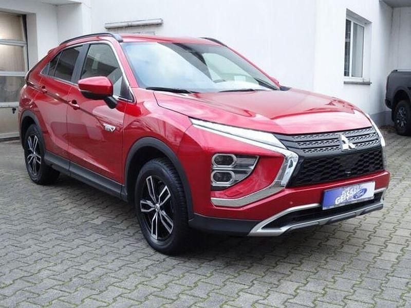 Rot Gebraucht 2021 Mitsubishi Eclipse Cross Edition SUV | 20.990 € (Fairer Preis) - Bild 1/4