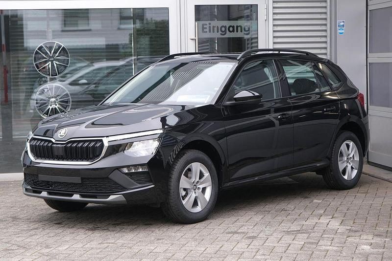 Black magic perleffekt Neu 2025 Skoda Kamiq Selection SUV | 25.990 € (Guter Preis) - Bild 1/4