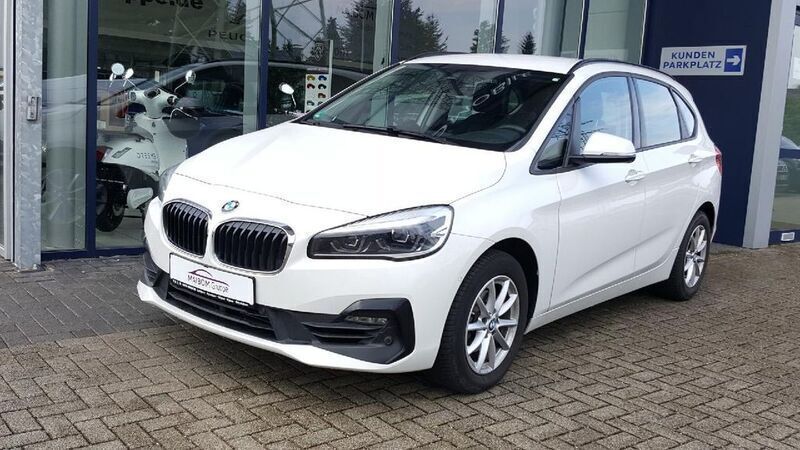 Gebraucht BMW 216 Active Tourer Advantage 109 PS (80 kW) 2020 Alpinweiss 3 Van / Kleinbus