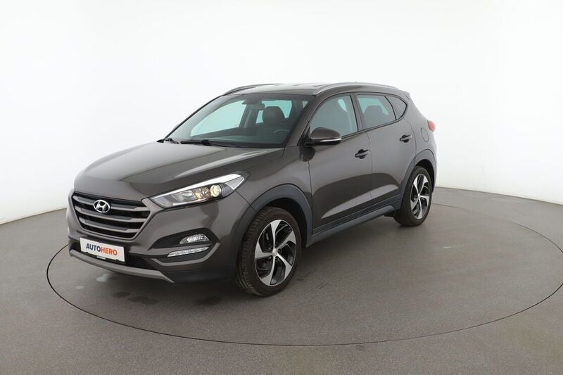 Braun Gebraucht 2018 Hyundai Tucson Style SUV | 16.630 € (Guter Preis) - Bild 1/4