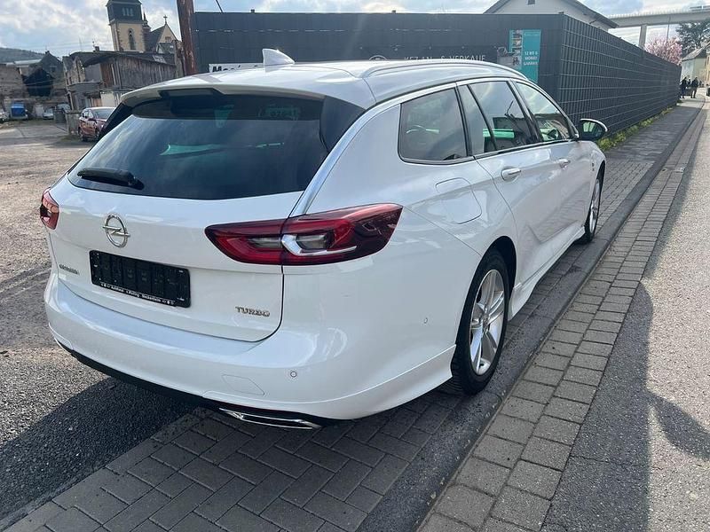 Gebraucht Opel Insignia OPC 165 PS (121 kW) 2017 Weiß Kombi