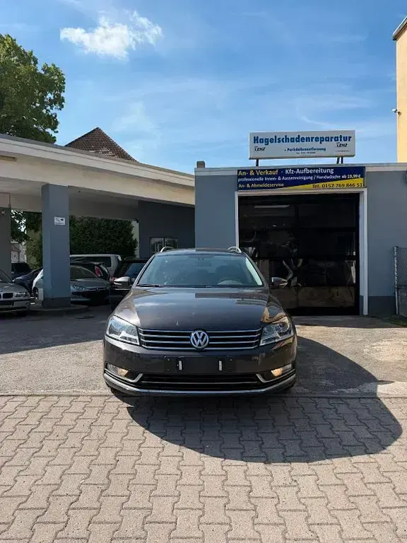 Gebraucht VW Passat Highline 140 PS (102 kW) 2011 Braun Kombi