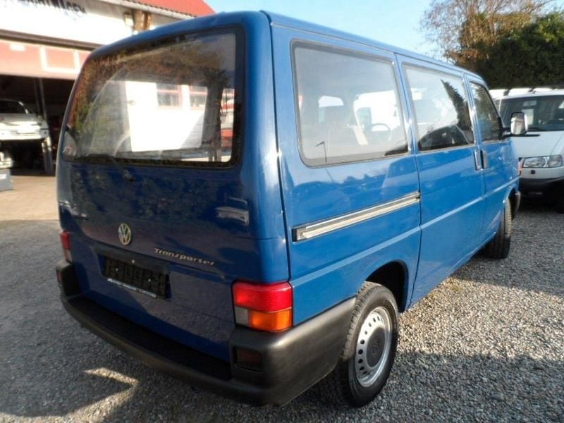 Gebraucht VW T4 102 PS (75 kW) 1999 Blau Van