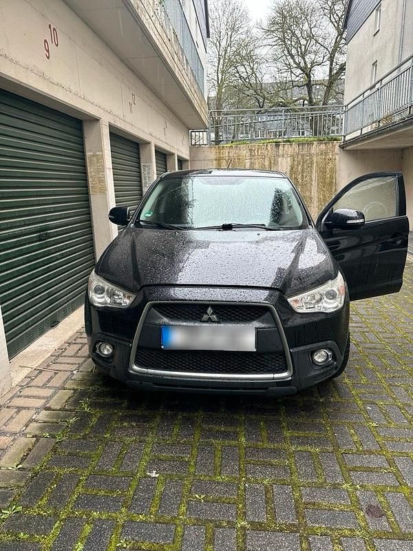 Gebraucht Mitsubishi ASX 150 PS (110 kW) 2012 Schwarz SUV