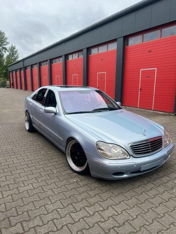 Blau Gebraucht 1999 Mercedes S430 Limousine | 6.900 € - Bild 1/4