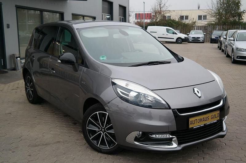 Gebraucht Renault Scénic III Bose Edition 116 PS (85 kW) 2014 Grau Van / Kleinbus