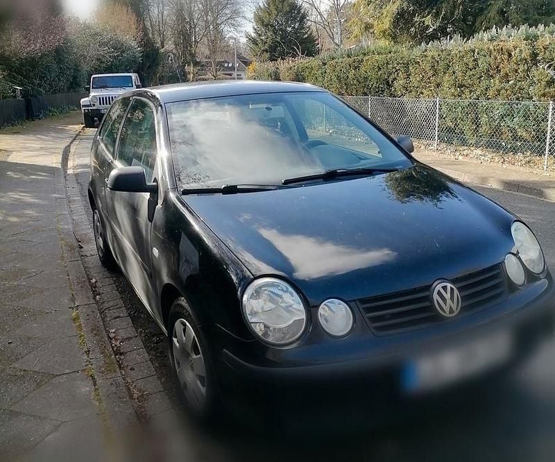 Gebraucht VW Polo Basis 54 PS (39 kW) 2005 Schwarz Kleinwagen