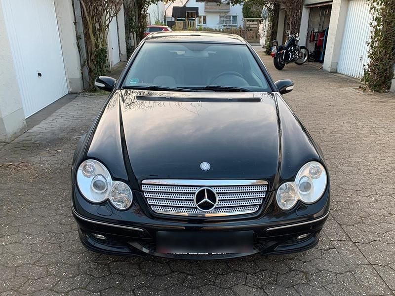 Gebraucht Mercedes 230 204 PS (150 kW) 2006 Schwarz Coupé