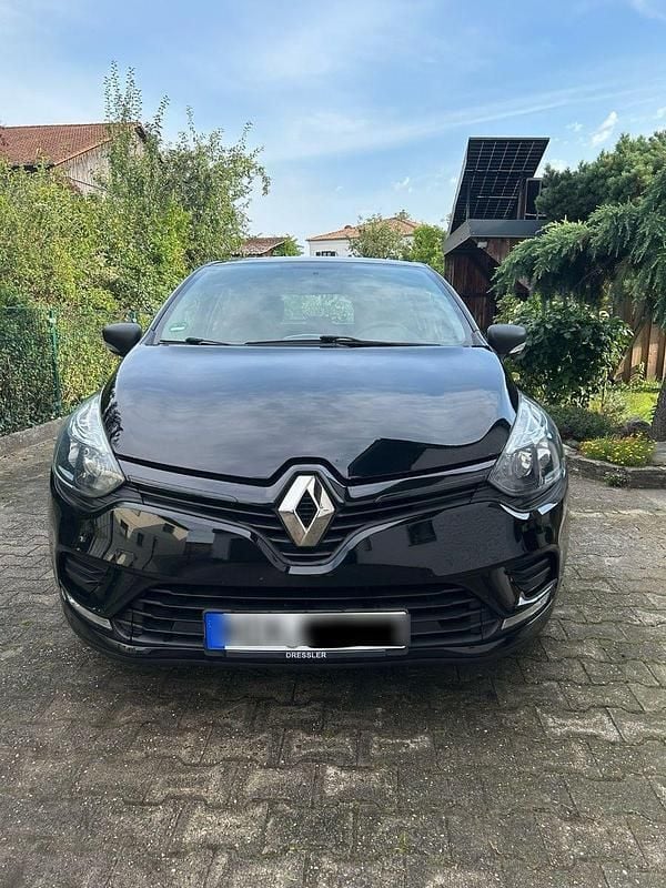 Schwarz Gebraucht 2017 Renault Clio IV Life Kleinwagen | 7.700 € (Guter Preis) - Bild 1/4