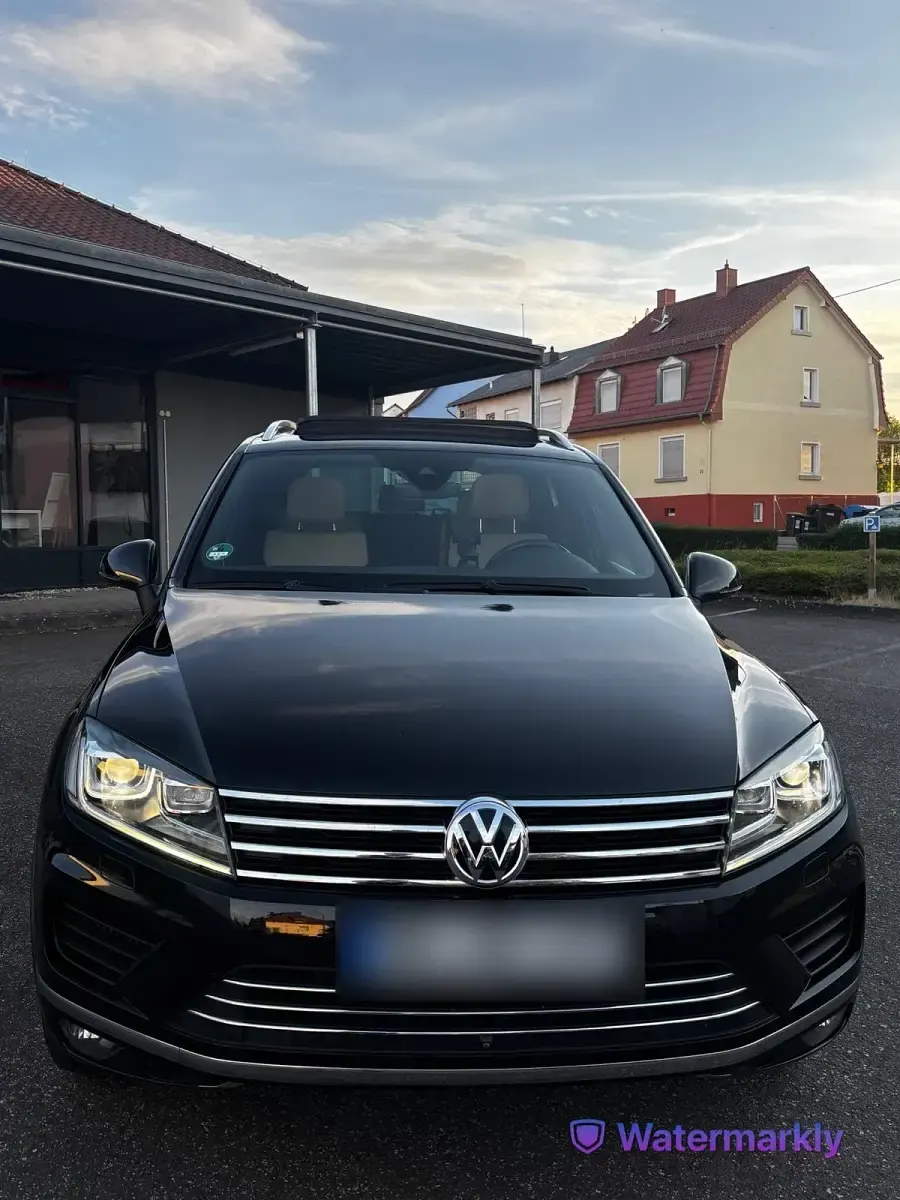 Gebraucht VW Touareg Exclusive 262 PS (192 kW) 2017 Schwarz SUV