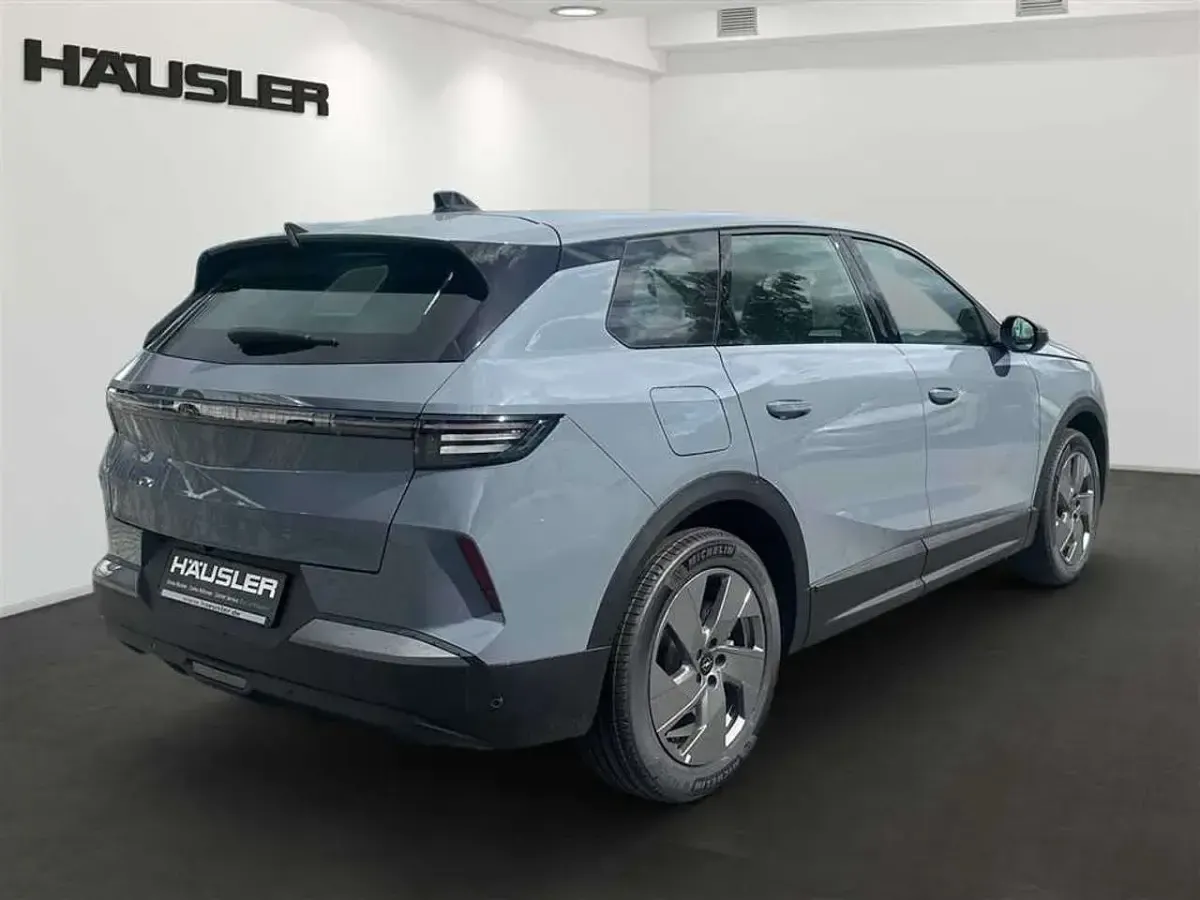 Neu Opel Grandland X Edition 145 PS (106 kW) 2026 Grau SUV